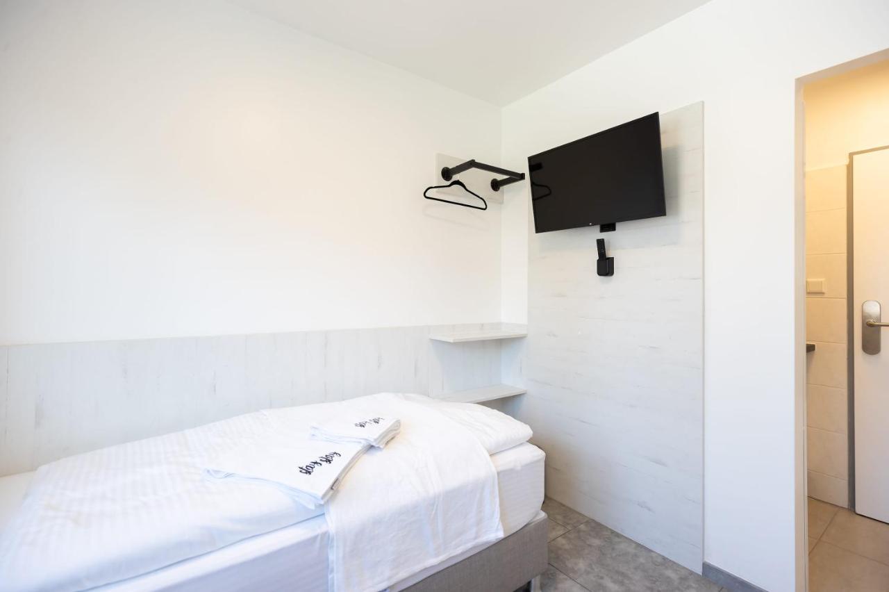 Staystay Guesthouse I 24 Hours Check-In Нюрнберг Экстерьер фото